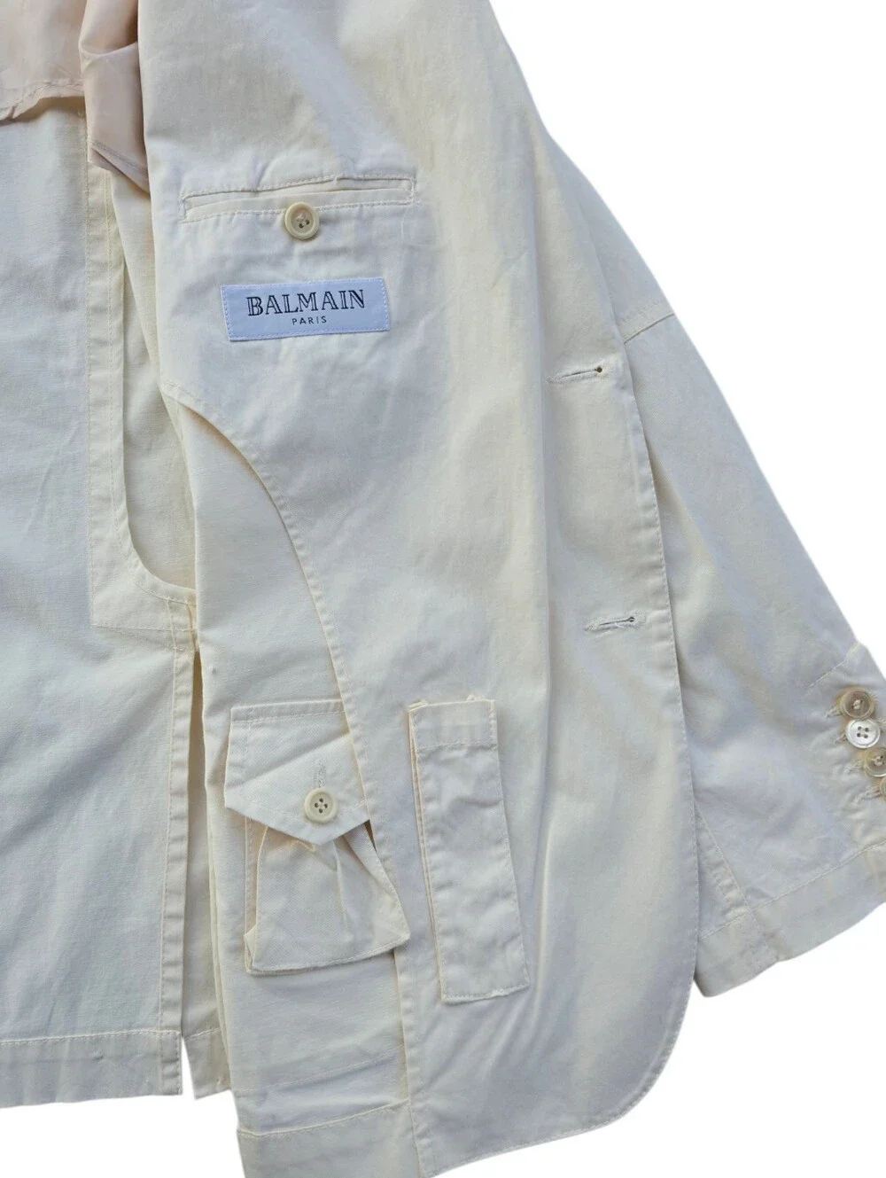 Balmain excellent pre
